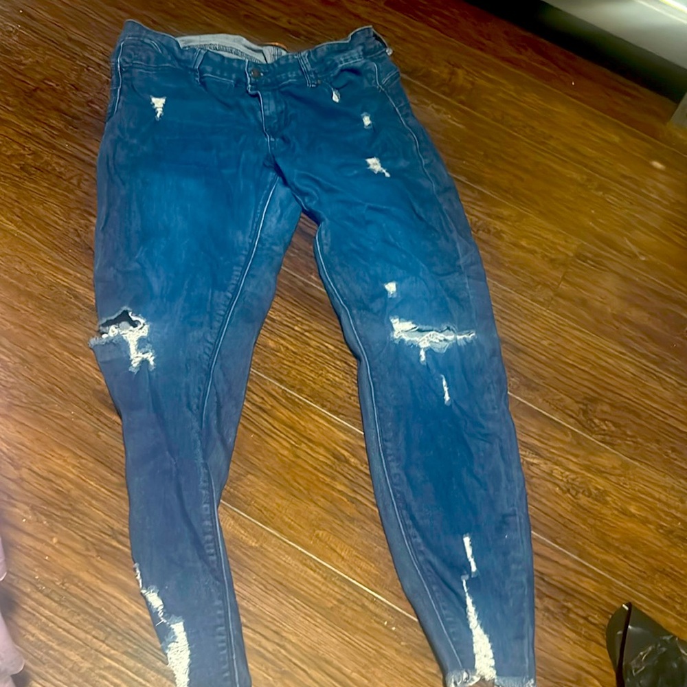 Ripped jeans
